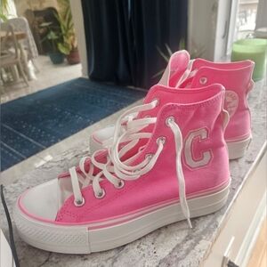Converse Pink High-Top Sneakers. Sz 7 New